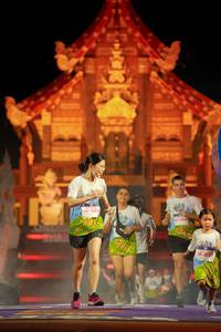 BIB: 064, 393, 027
                            <button type="button" onclick="openModal(22474996)" class="btn btn-primary btn-sm float-right btn-popup" data-toggle="modal" data-target=".modal-high-quality">
                        <i class="fas fa-shopping-cart"></i> Add to Cart
                    </button>
                                            <button type="button" onclick="isThisMe(22474996, true)" class="btn btn-success btn-sm float-right btn-popup btn-isme hidden" data-toggle="tooltip" data-placement="bottom" title="นี่คือรูปของคุณใช่ไหม คลิกที่นี่เพื่อเอาเข้าอัลบั้ม">
                        <i class="fas fa-plus"></i> Add to album
                    </button>
                    <button type="button" onclick="isThisMe(22474996, false)" class="btn btn-warning btn-sm float-right btn-popup btn-isnotme hidden">
                        <i class="fas fa-ban"></i> Remove from album
                    </button>